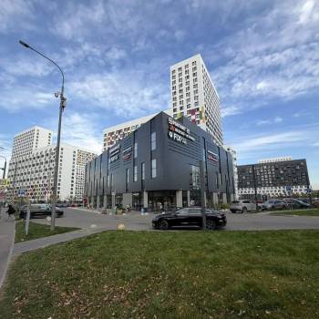 Сдается Нежилое помещение, 245 м²