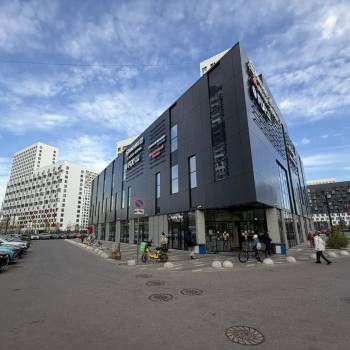 Сдается Нежилое помещение, 245 м²