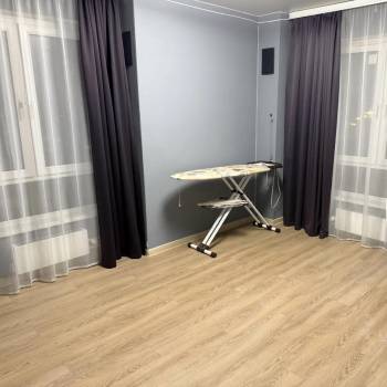 Сдается Многокомнатная квартира, 60 м²