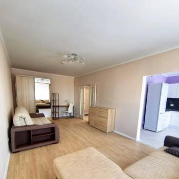 Сдается 1-комнатная квартира, 46,5 м²