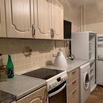 Сдается 1-комнатная квартира, 41 м²