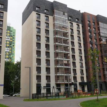 Продается 1-комнатная квартира, 43,3 м²