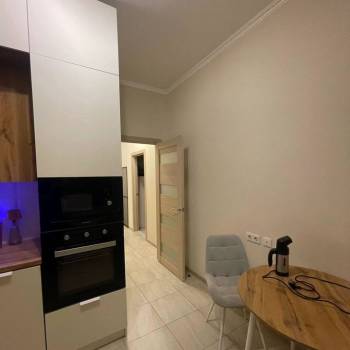 Сдается 1-комнатная квартира, 43,2 м²