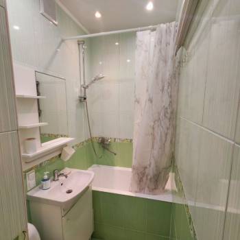 Продается 1-комнатная квартира, 30 м²