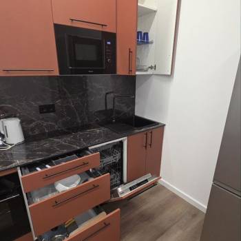 Сдается 1-комнатная квартира, 35 м²