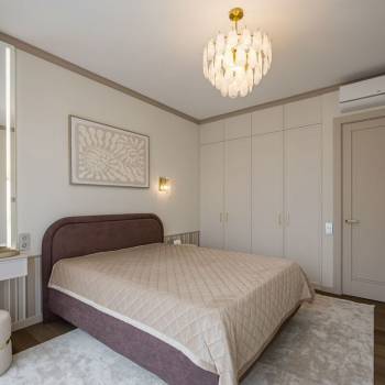 Продается 1-комнатная квартира, 49,1 м²