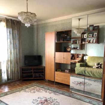 Сдается 1-комнатная квартира, 40 м²