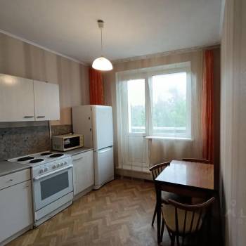 Сдается 1-комнатная квартира, 39 м²