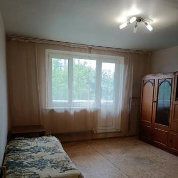 Сдается 1-комнатная квартира, 39 м²