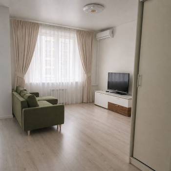 Сдается 1-комнатная квартира, 45 м²