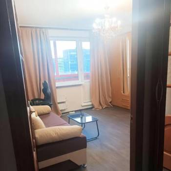 Сдается 1-комнатная квартира, 42 м²