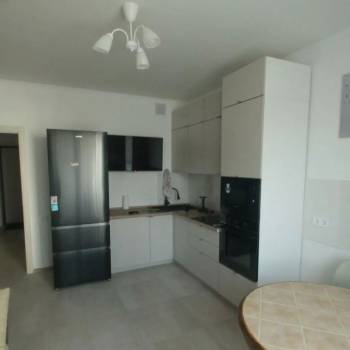Сдается 1-комнатная квартира, 49,9 м²