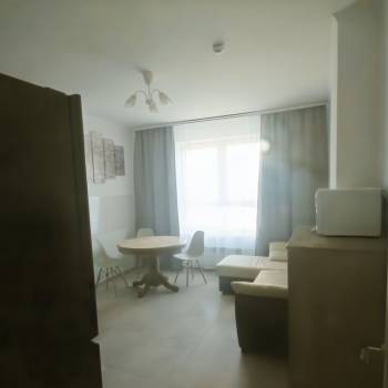 Сдается 1-комнатная квартира, 49,9 м²