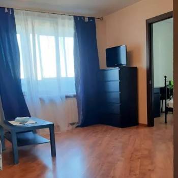 Сдается 2-х комнатная квартира, 40 м²