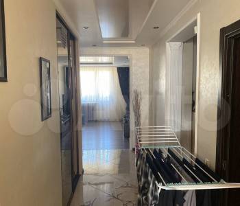 Продается 3-х комнатная квартира, 137,5 м²