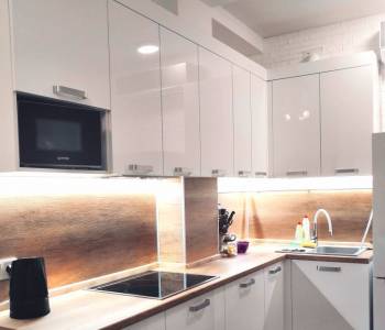 Продается 1-комнатная квартира, 54,6 м²