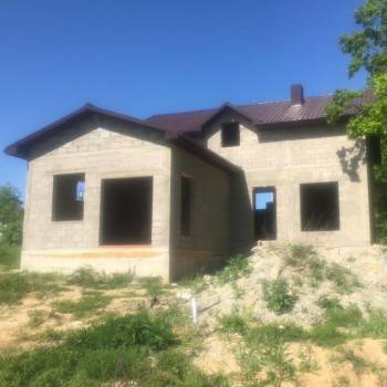 Продается Дом, 180 м²