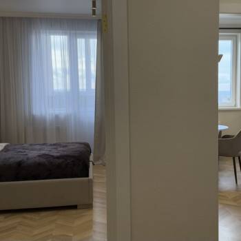 Продается 1-комнатная квартира, 35 м²