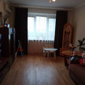 Продается 3-х комнатная квартира, 63 м²