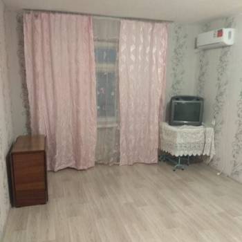 Продается 1-комнатная квартира, 30 м²