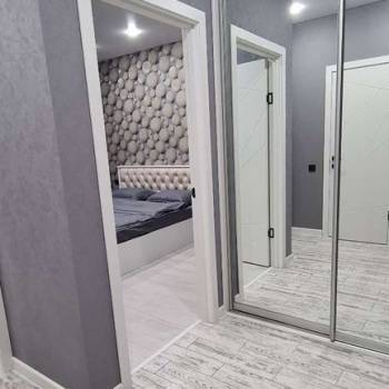 Сдается 1-комнатная квартира, 42 м²