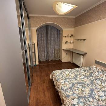 Сдается Многокомнатная квартира, 64 м²