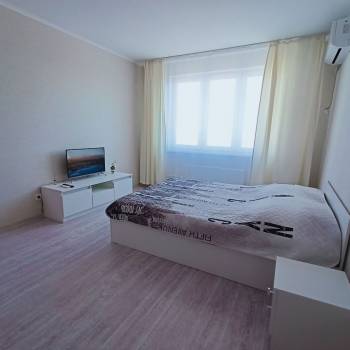Сдается 1-комнатная квартира, 38 м²