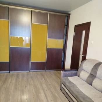 Продается 1-комнатная квартира, 39,9 м²