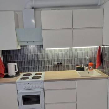 Сдается 1-комнатная квартира, 42 м²