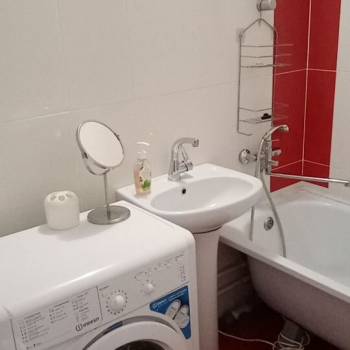 Сдается 1-комнатная квартира, 39 м²