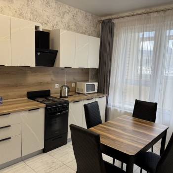 Сдается 1-комнатная квартира, 42,5 м²