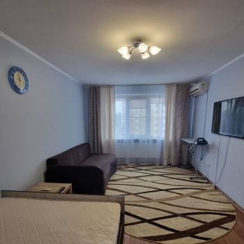 Сдается 1-комнатная квартира, 37 м²