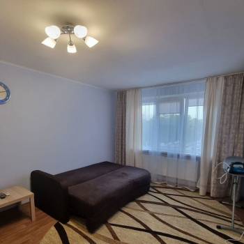 Сдается 1-комнатная квартира, 37 м²