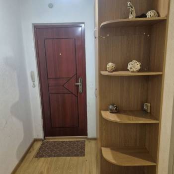 Продается 1-комнатная квартира, 40 м²
