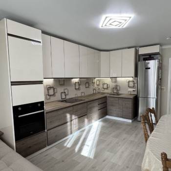 Продается 3-х комнатная квартира, 91 м²