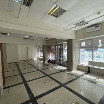 Сдается Нежилое помещение, 76 м²