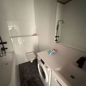Продается 1-комнатная квартира, 30 м²