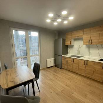 Сдается 1-комнатная квартира, 40 м²