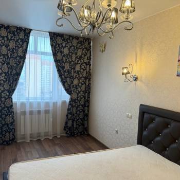 Сдается 2-х комнатная квартира, 65 м²