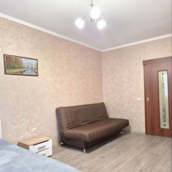 Сдается 1-комнатная квартира, 43 м²