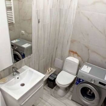 Сдается 1-комнатная квартира, 49 м²
