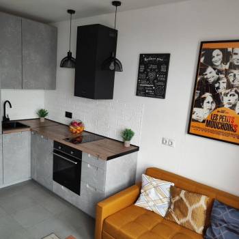 Продается 1-комнатная квартира, 32 м²