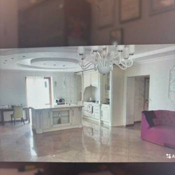 Продается Дом, 350 м²