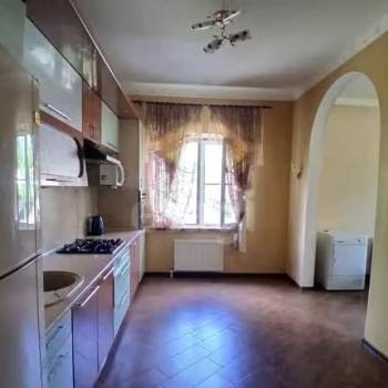 Продается Дом, 297 м²