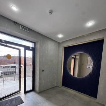 Продается 1-комнатная квартира, 42,5 м²