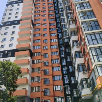Сдается 1-комнатная квартира, 50 м²