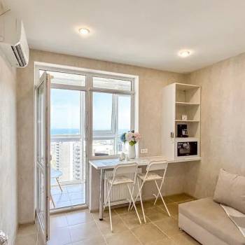 Продается 1-комнатная квартира, 36 м²