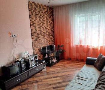 Продается 1-комнатная квартира, 43 м²