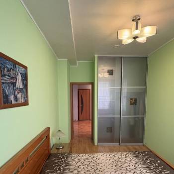 Сдается Многокомнатная квартира, 77 м²