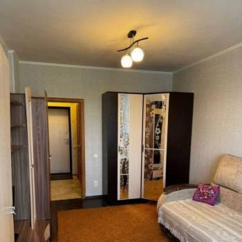 Продается 1-комнатная квартира, 36 м²